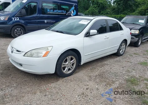 2004 Honda Accord 2.4 Ex from USA, damaged, VIN 1HGCM568X4A151845